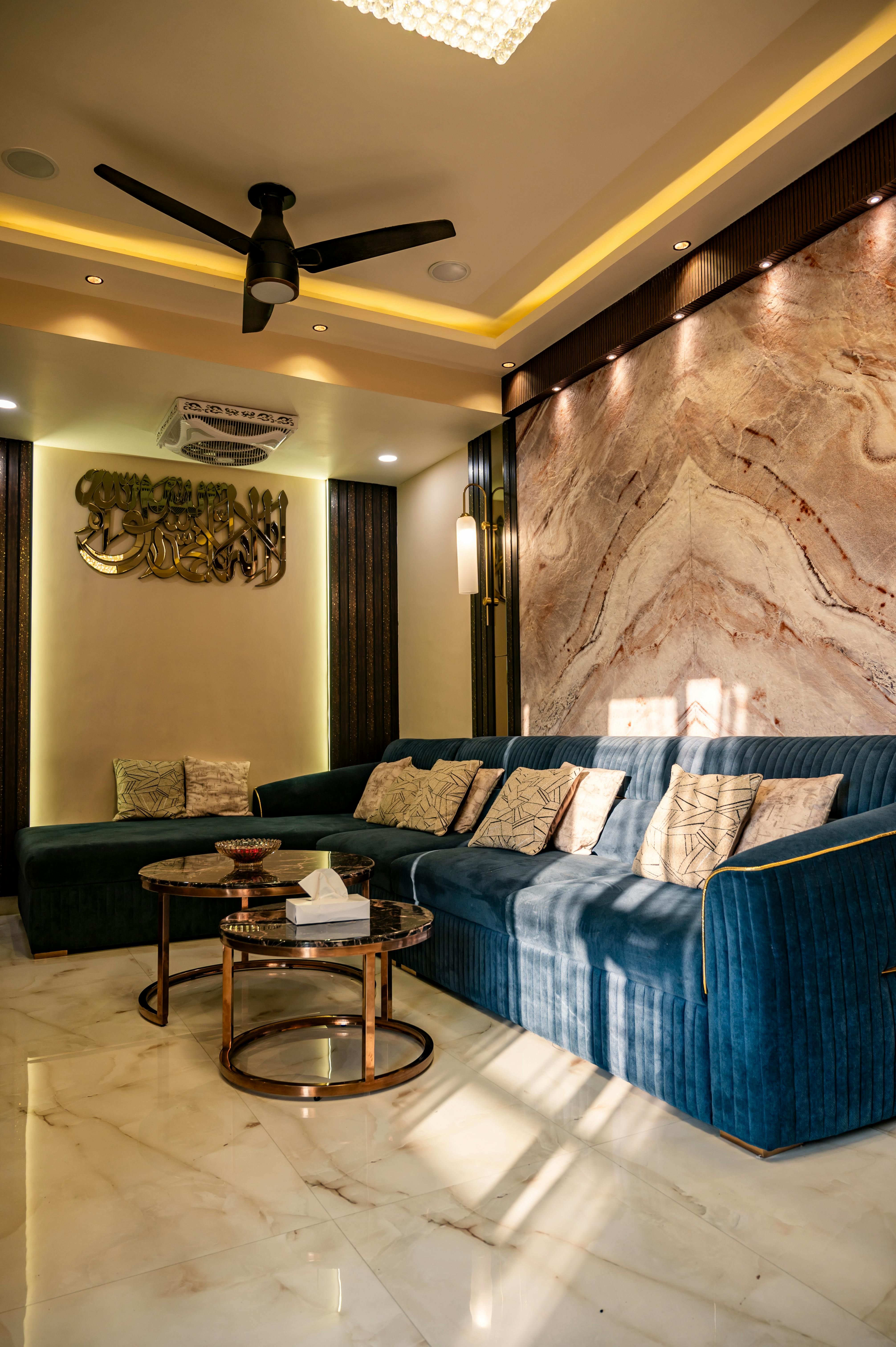 Modern Velvet Sofa Set for Luxury Living Rooms in Riyadh